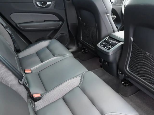 Volvo XC60 AWD Dark Ultimate