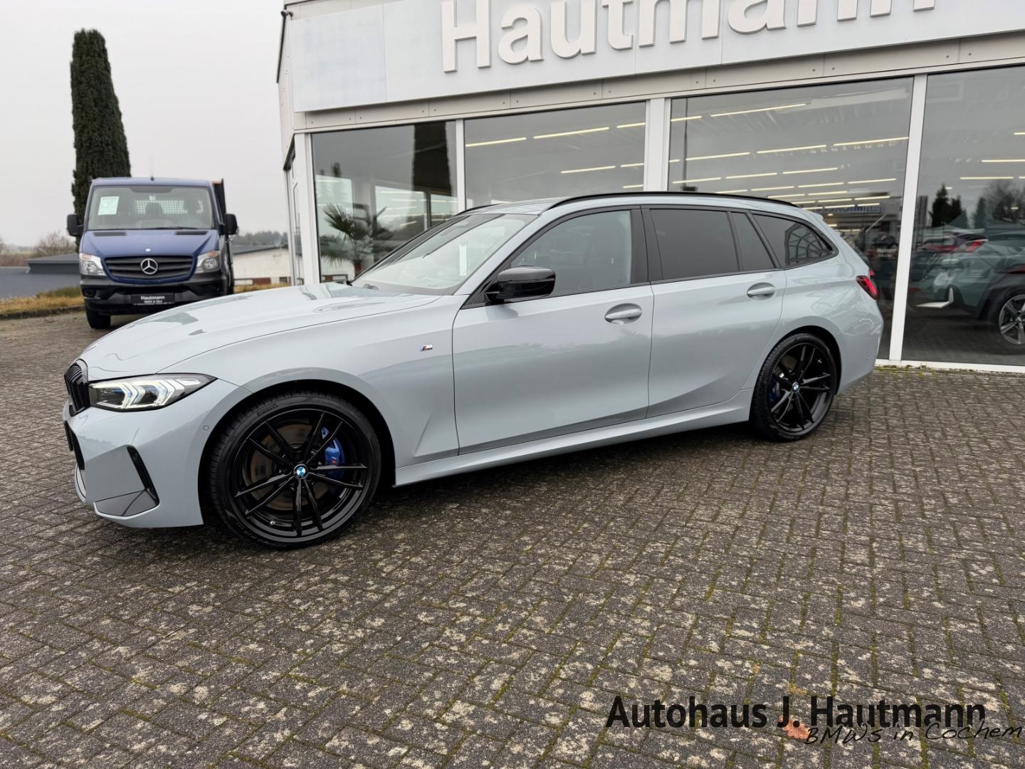 BMW 320 320d M-Sport Touring xDrive
