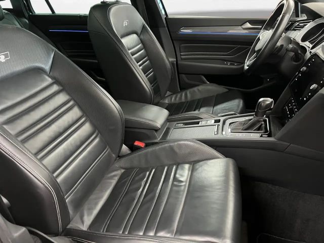 Volkswagen Passat 2.0 TSI R-Line Variant