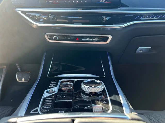 BMW X5 M60i xDrive