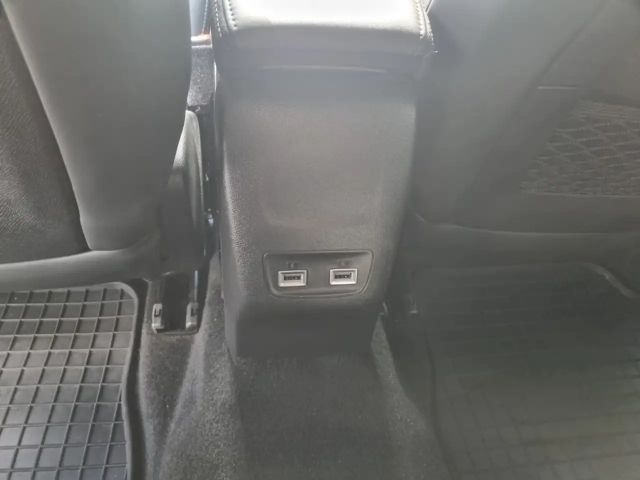 Peugeot E-208 GT-Line