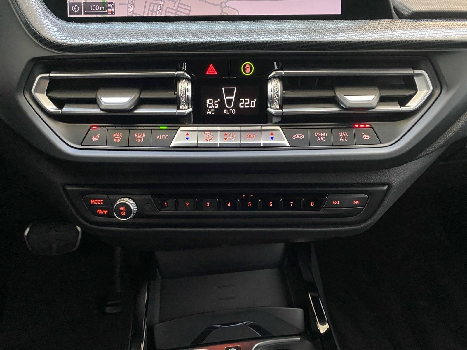 BMW 135 135i 5-deurs Sedan xDrive