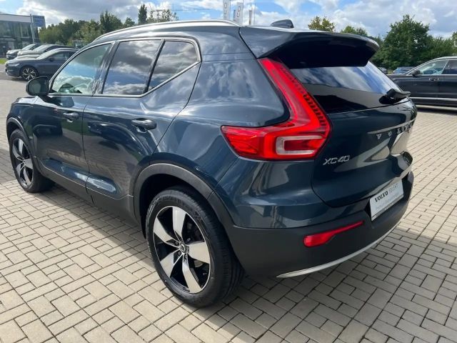 Volvo XC40 Momentum T3