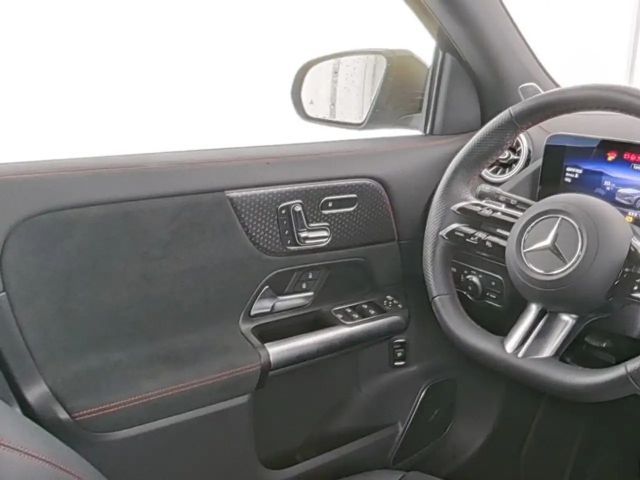 Mercedes-Benz EQA 350 4MATIC AMG Line