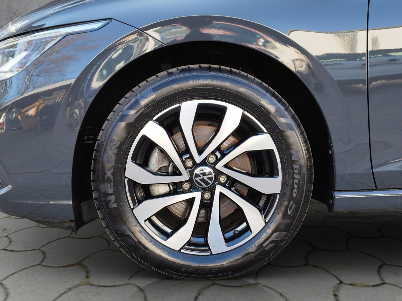 Volkswagen Golf 1.5 TSI Golf VIII Variant