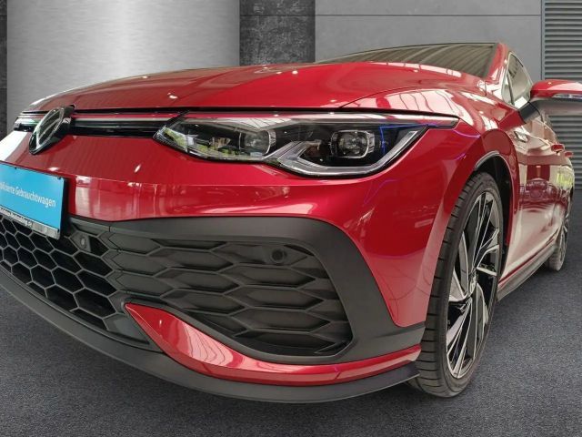 Volkswagen Golf 2.0 TSI DSG