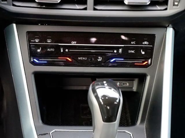 Volkswagen Polo 1.0 TSI DSG