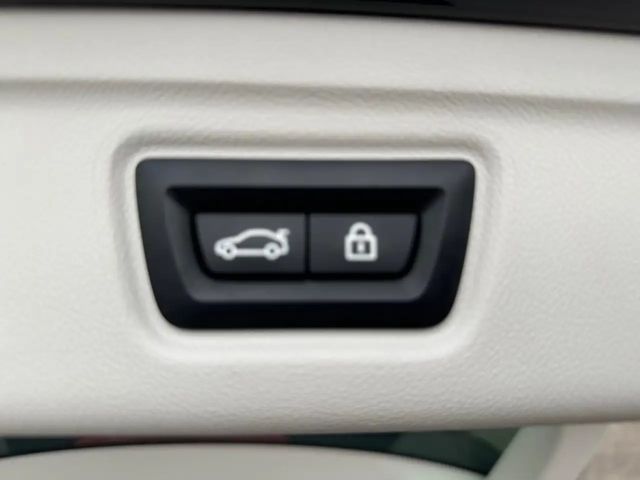 BMW 320 dx SPORTSITZ+LEDER+PANO+HUD+LED+ACC+HIFI+AHK+