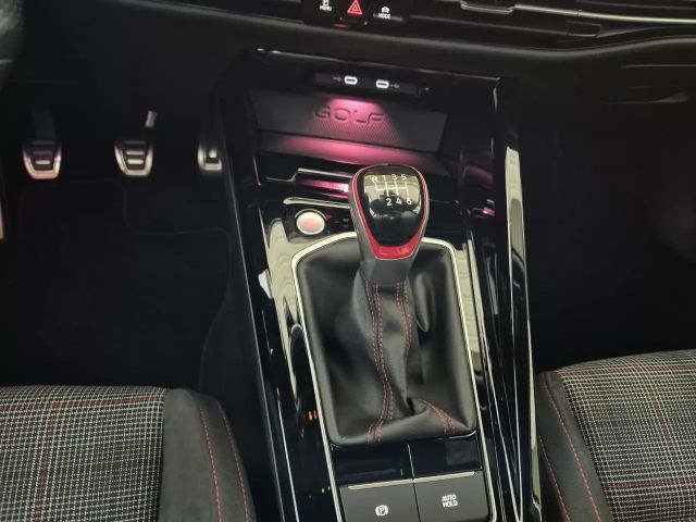 Volkswagen Golf 2.0 TSI GTI