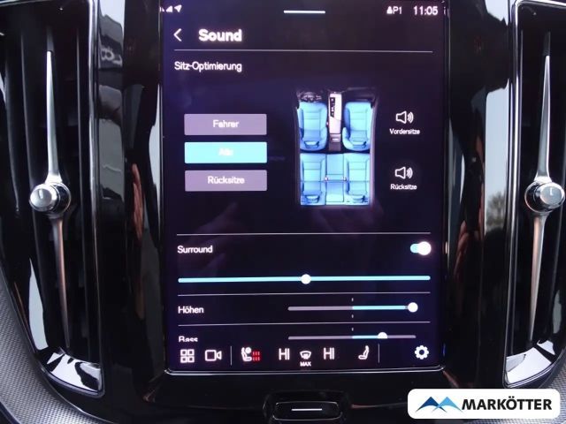 Volvo XC60 AWD R-Design Recharge