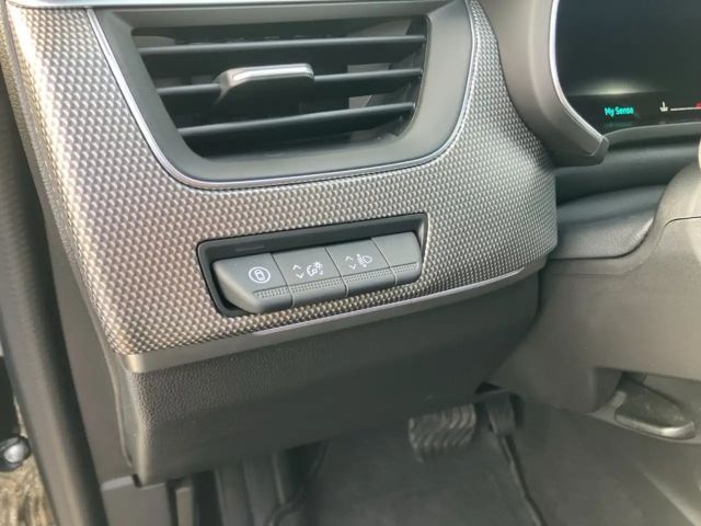 Renault Arkana Hybrid TCe 140 Techno