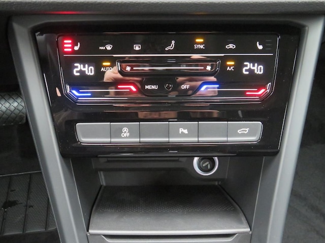 Volkswagen Touran 1.5 TSI DSG R-Line