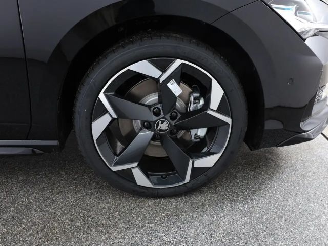 Skoda Superb Sportline iV