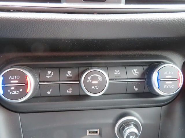 Alfa Romeo Stelvio Q4