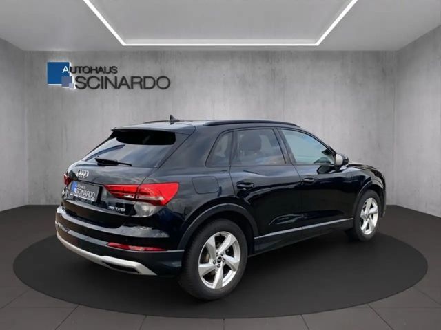 Audi Q3 35 TFSI S-Tronic