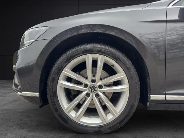 Volkswagen Passat Elegance Elegance Variant