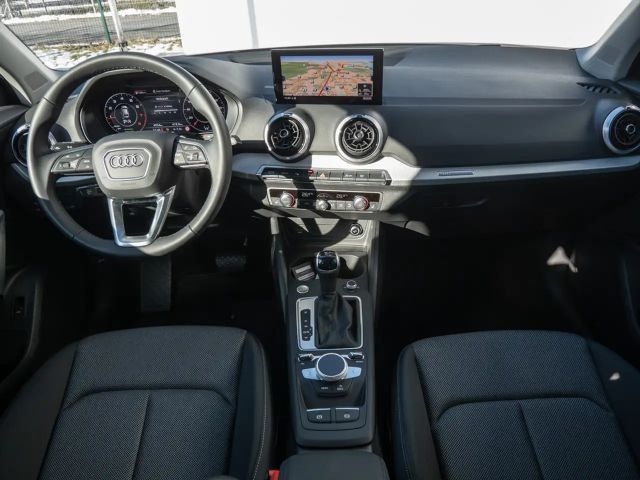 Audi Q2 35 TFSI S-Line