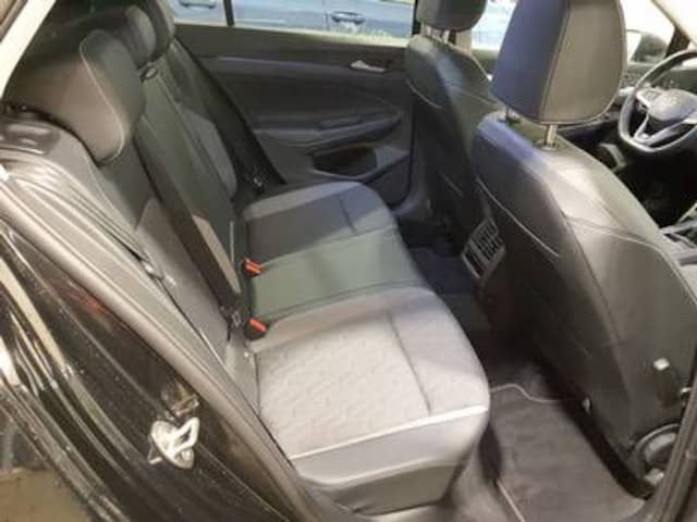 Volkswagen Golf 1.5 TSI