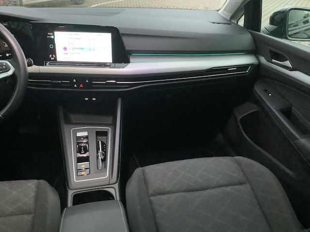 Volkswagen Golf 1.5 TSI DSG Life Variant