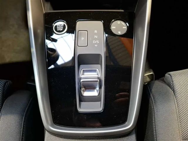 Audi A3 1.5 TFSI S-Line S-Tronic Sedan