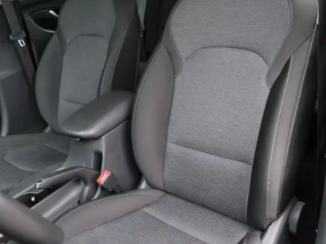 Hyundai i30 Hybrid Trend