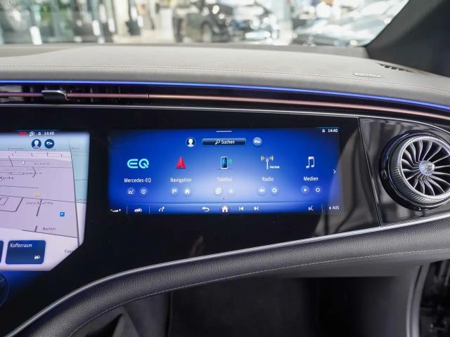 Mercedes-Benz EQE 300 AMG Line Sedan