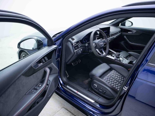 Audi RS4 Avant Quattro