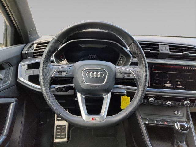 Audi Q3 35 TDI Quattro S-Tronic