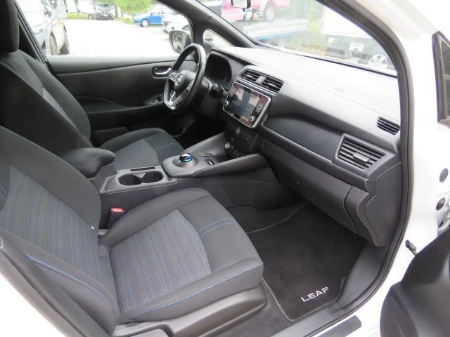 Nissan Leaf 40 kWh Acenta