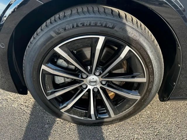 Volvo V60 AWD Dark Plus T8