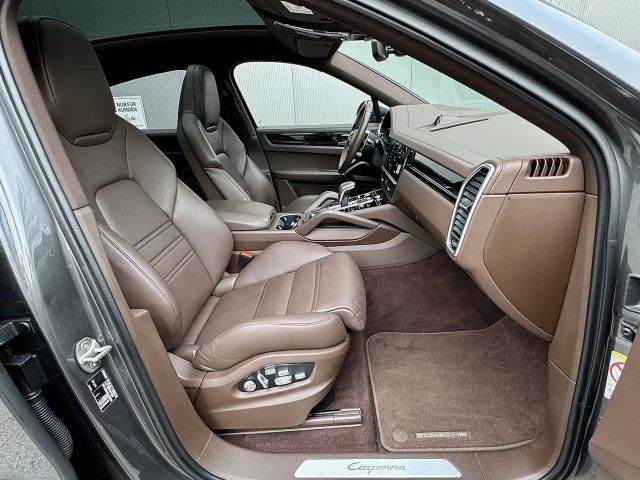 Porsche Cayenne Coupé E-Hybrid