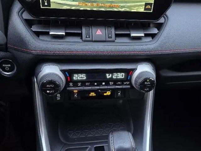 Suzuki Across E-Four Flash