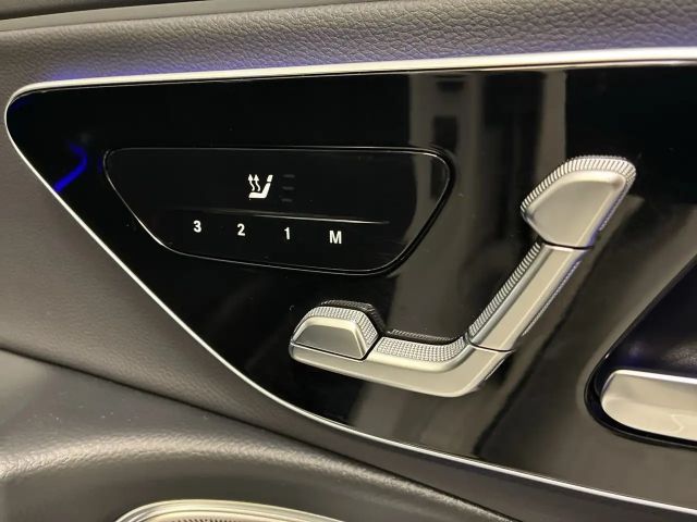 Mercedes-Benz E 300 E 300 de Sedan