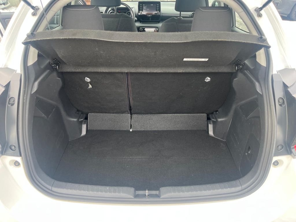 Toyota Yaris 5-deurs Basis Team D