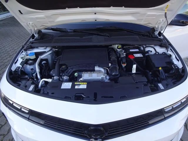 Opel Astra GS-Line Grand Sport