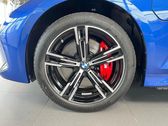 BMW 330 330e M-Sport Touring xDrive