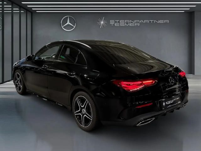 Mercedes-Benz CLA 180 AMG Line Coupé