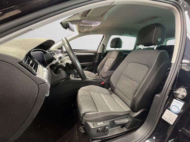 Volkswagen Passat 2.0 TDI Business DSG Variant