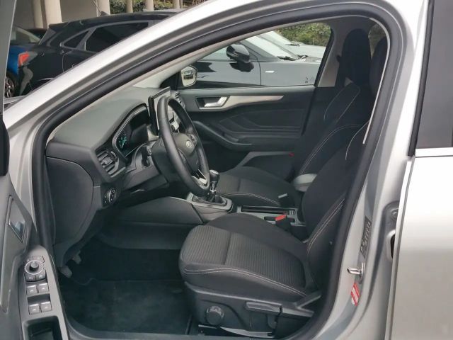 Ford Focus Titanium Wagon