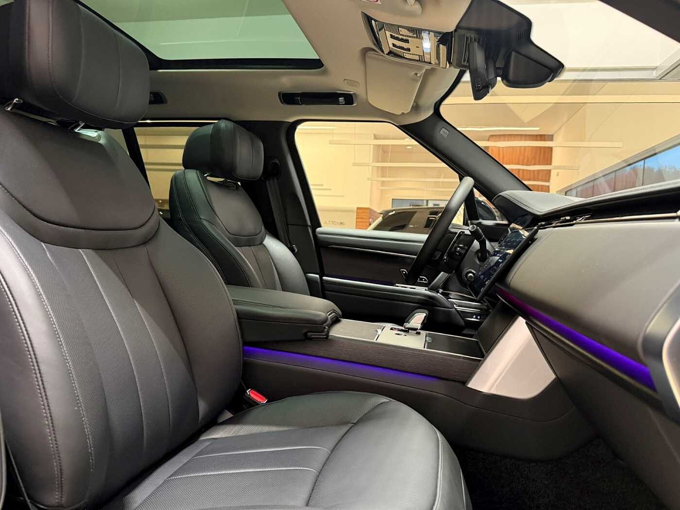 Land Rover Range Rover D300 HSE