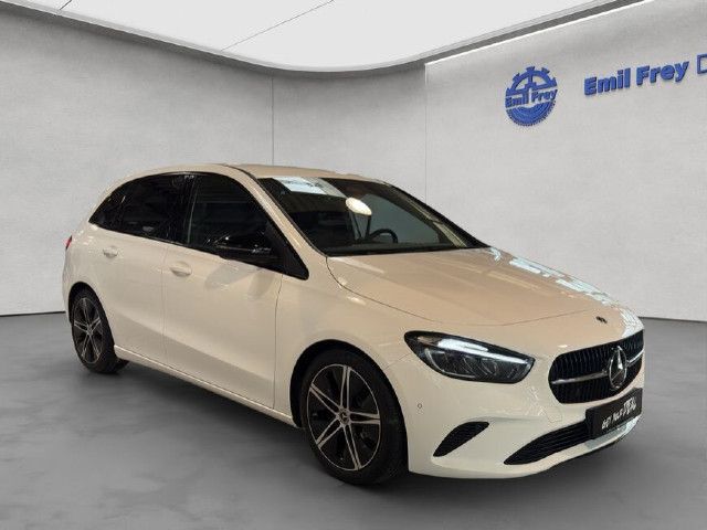 Mercedes-Benz B 180 Sedan