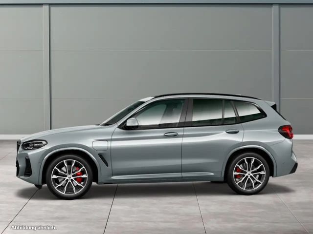 BMW X3 xDrive30e