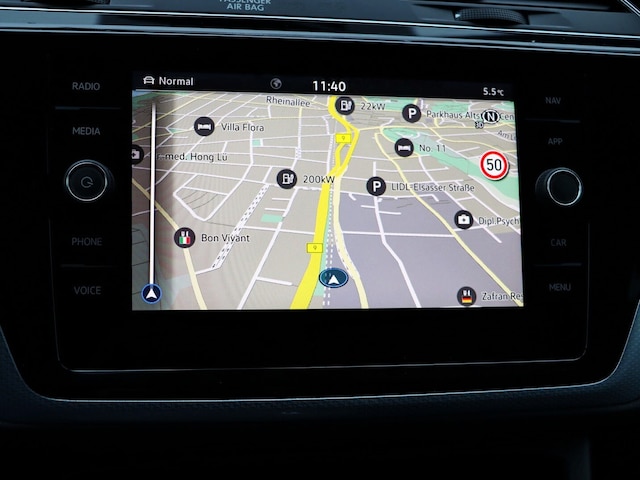 Volkswagen Touran 1.5 TSI DSG