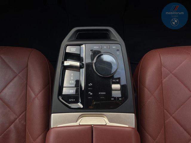 BMW iX xDrive40