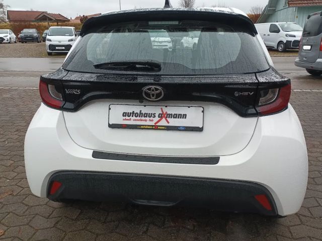 Toyota Yaris Business