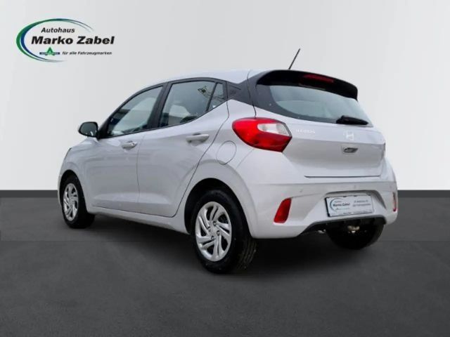 Hyundai i10 1.0