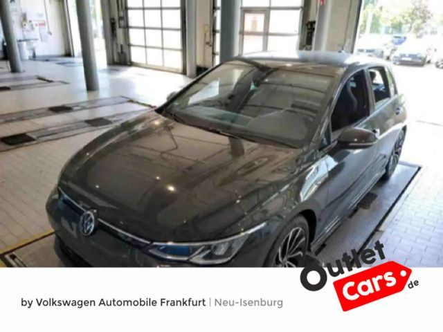Volkswagen Golf 1.5 TSI Golf VIII R-Line