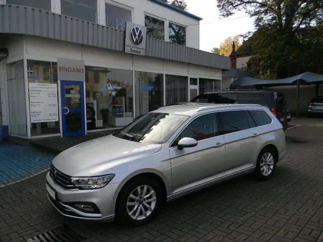 Volkswagen Passat Business DSG Variant