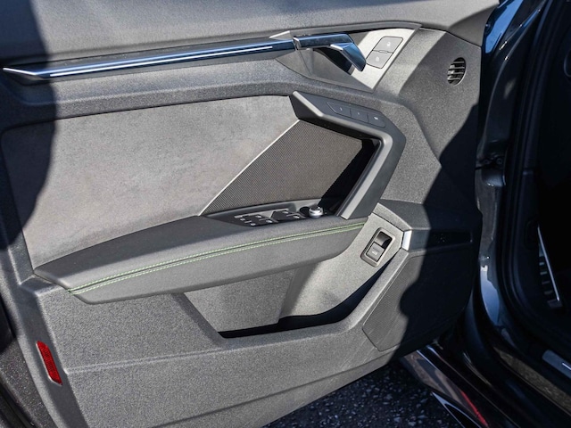 Audi RS3 Quattro S-Tronic Sedan