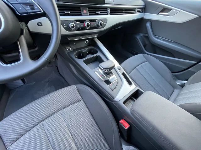 Audi A4 30 TDI